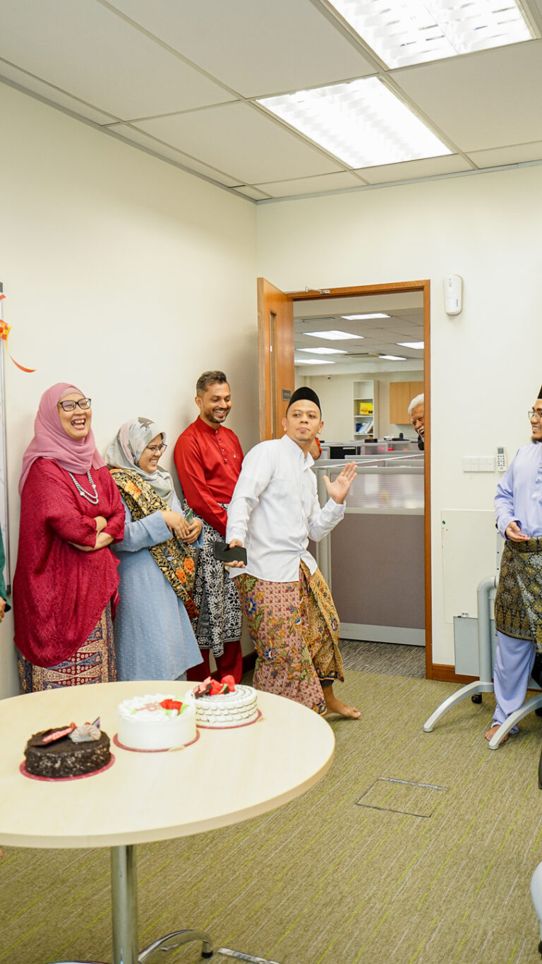 Gallery: Custommedia Raya Potluck & Staff Birthday Celebration (Q2 2024)